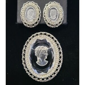 Vintage Glass Reverse Cut‎ Cameo Silver Tone Rhinestone Border Brooch & Earrings